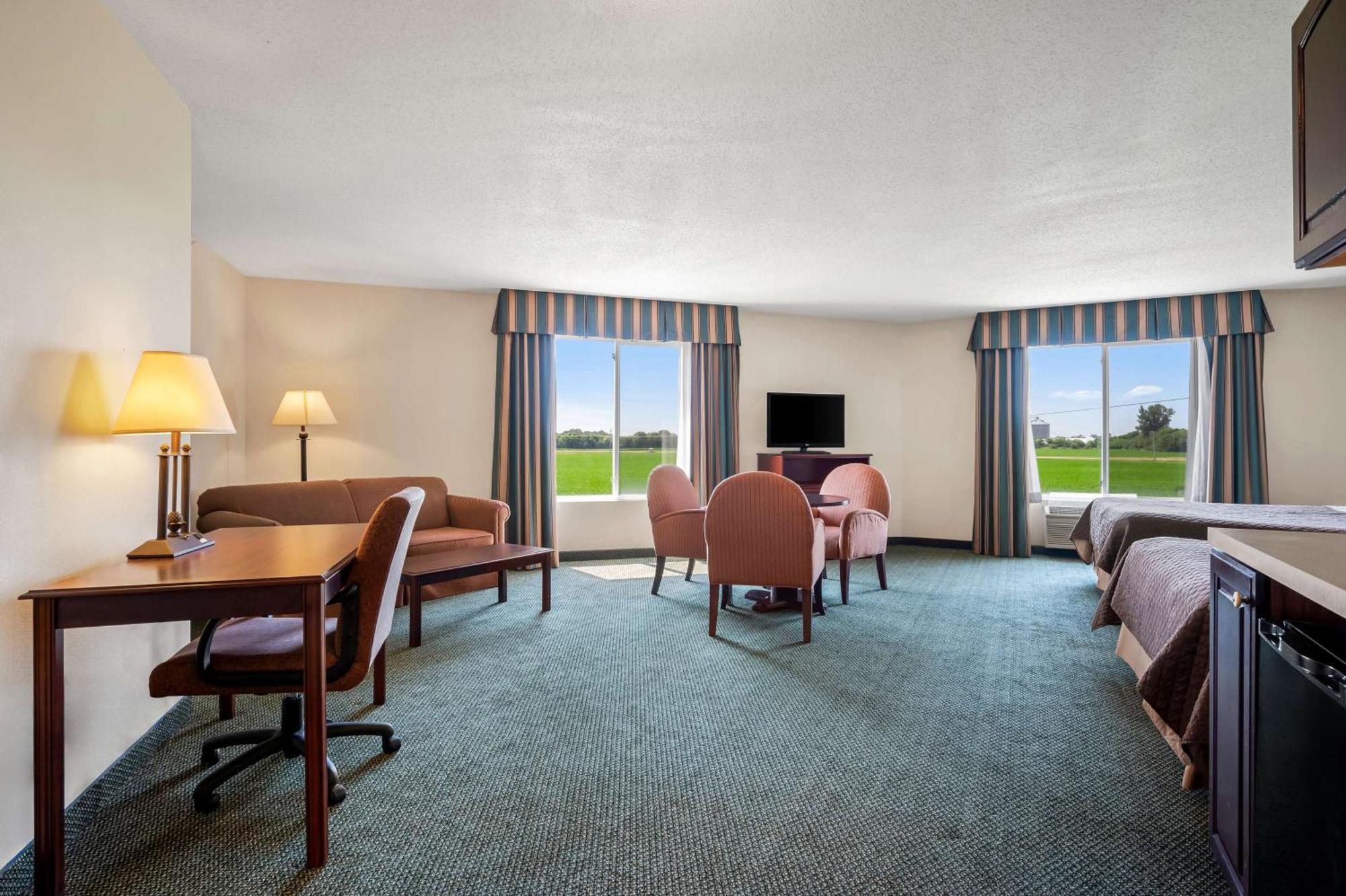 Best Western Annawan Inn Exterior photo