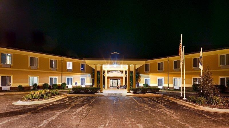 Best Western Annawan Inn Exterior photo