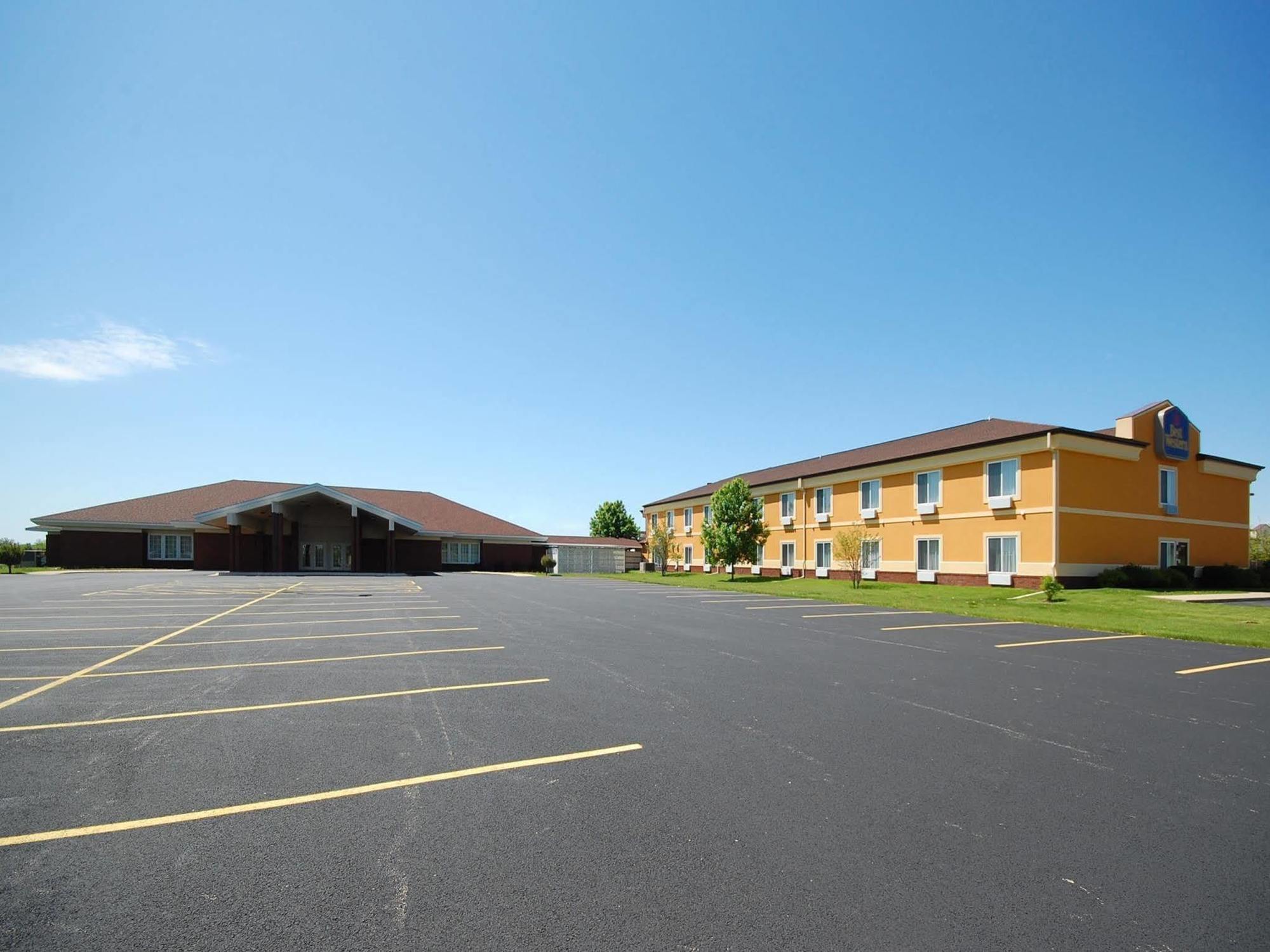 Best Western Annawan Inn Exterior photo