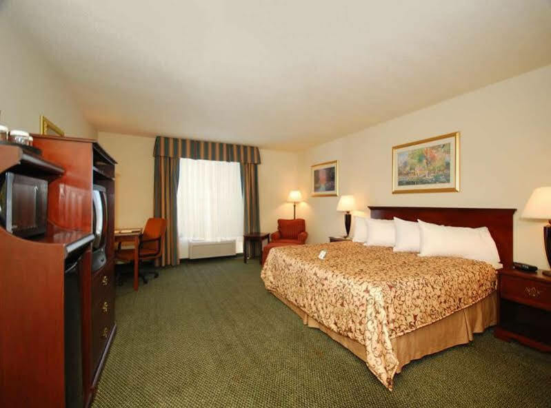 Best Western Annawan Inn Exterior photo